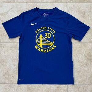 Nike Golden State Warriors Steph Curry T-shirt
Size: Large
Color: Blue/Gold